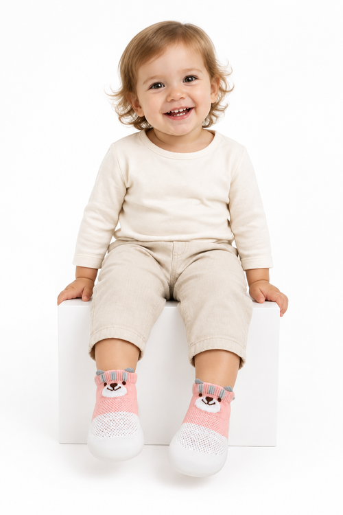 Animal Sock-Shoes Pink Cover