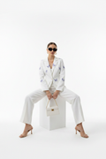 Cover – Butterfly Blazer